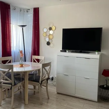 At 200m From With Pool Apartment *